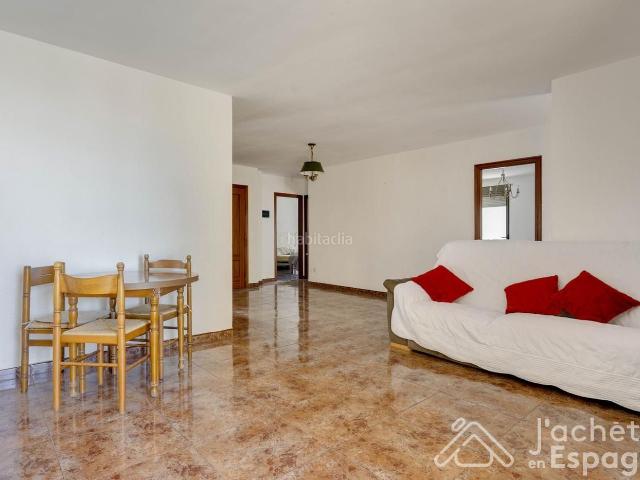 Casa en venta en el Salt, el Camp de Morvedre