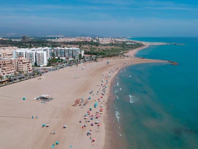 Casa en venta en Sagunto, la Vila