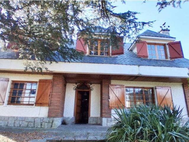 Casa en venta en Santa Marta De Tormes, Castilla y León