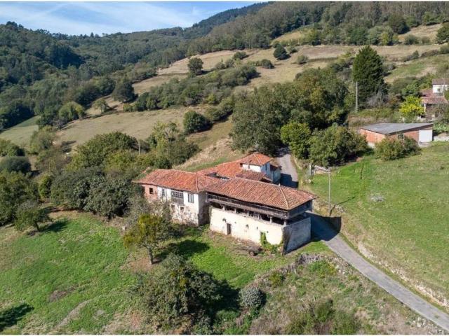 Casa en venta en Salas, Asturias