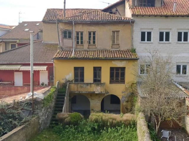 Casa en venta en Samartín, Salas