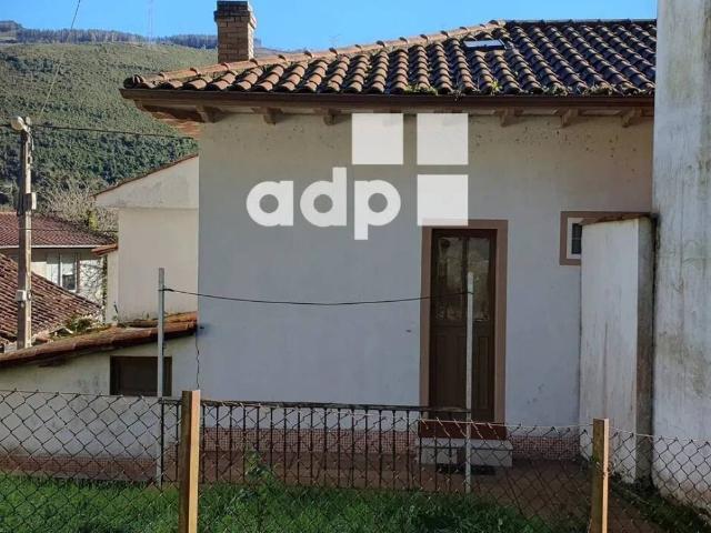 Casa en venta en Salas