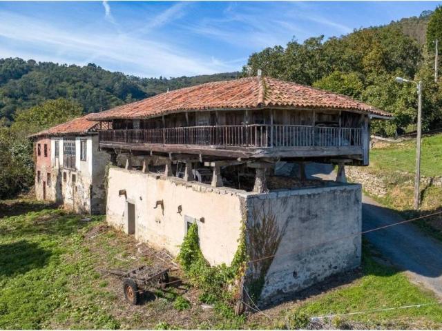 Casa en venta en Salas, Asturias