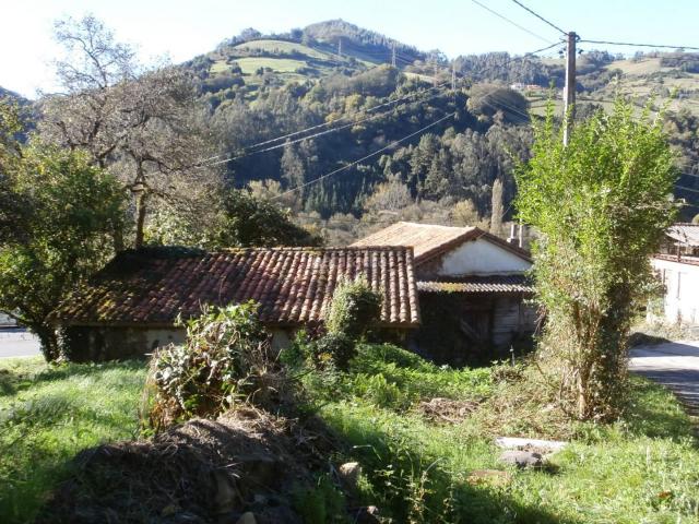 Casa en venta en Samartín, Salas