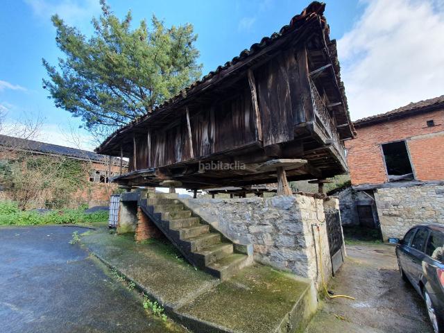 Casa en venta en Samartín, Salas