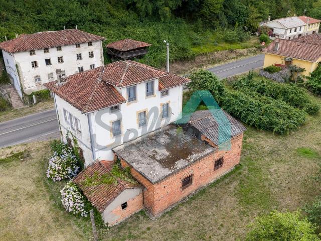 Casa en venta en Samartín, Salas