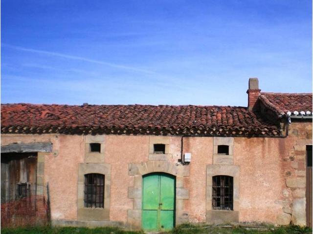 Casa en venta en Salas De Los Infantes, Castilla y León