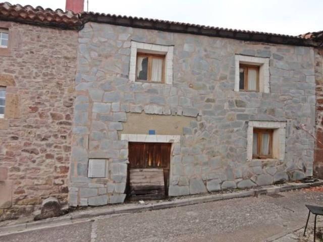 Casa en venta en Salas De Los Infantes, Castilla y León