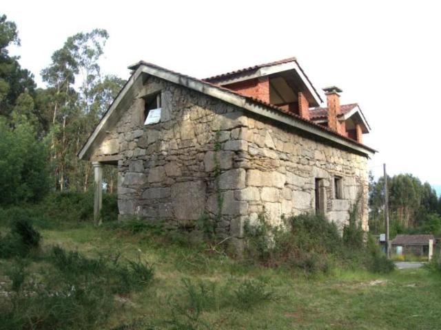 Casa en venta en Salceda De Caselas