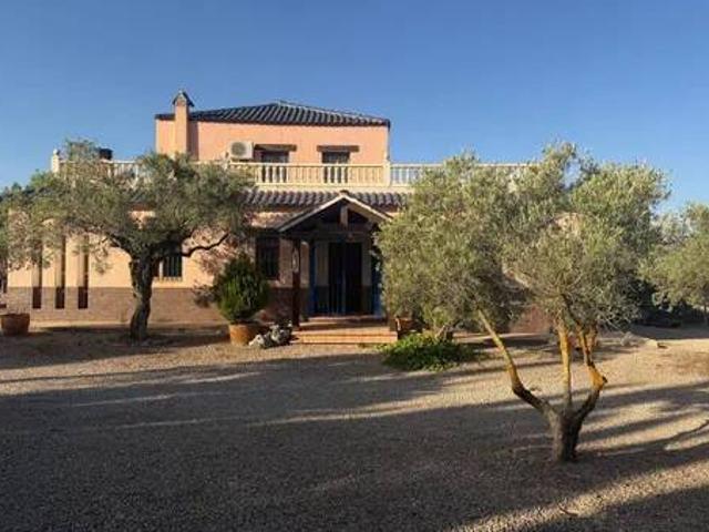 Casa en venta en l'Alt Vinalopó / El Alto Vinalopó, Valencia