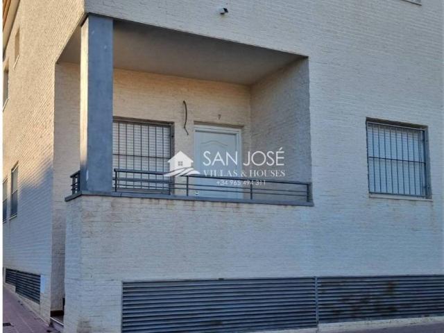 Casa en venta en l'Alt Vinalopó / El Alto Vinalopó, Valencia