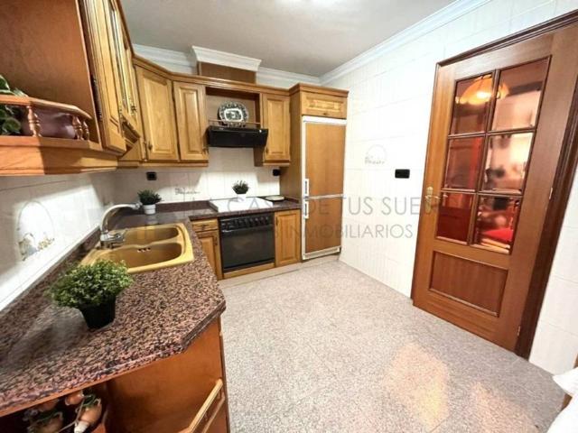 Casa en venta en l'Alt Vinalopó / El Alto Vinalopó, Valencia