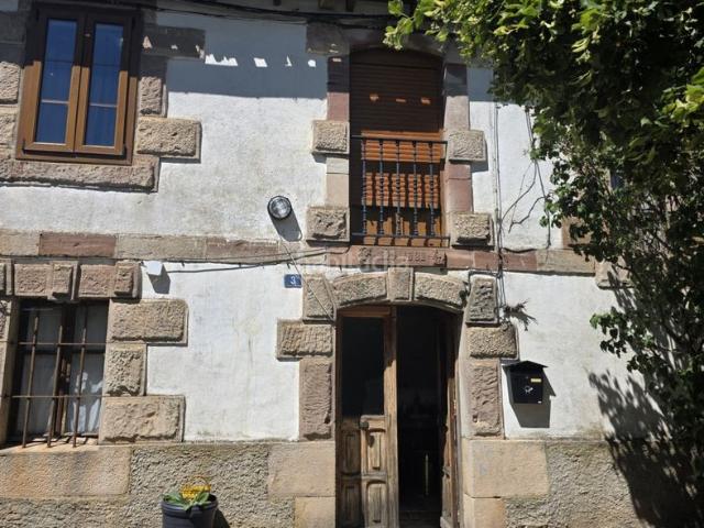 Casa en venta en Salinas De Pisuerga, Castilla y León