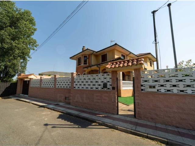 Casa en venta en San Andrés Del Rabanedo, Castilla y León