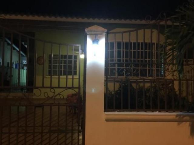 Casa en Venta en San Antonio Altos Las Praderas Panamá 250 m2. 3 hab