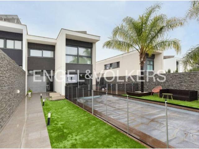 Casa en venta en el Camp de Túria, Valencia