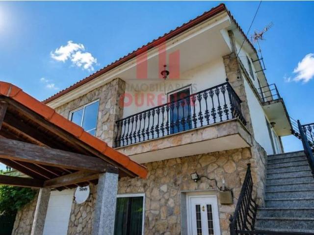 Casa en venta en Ourense, Galicia