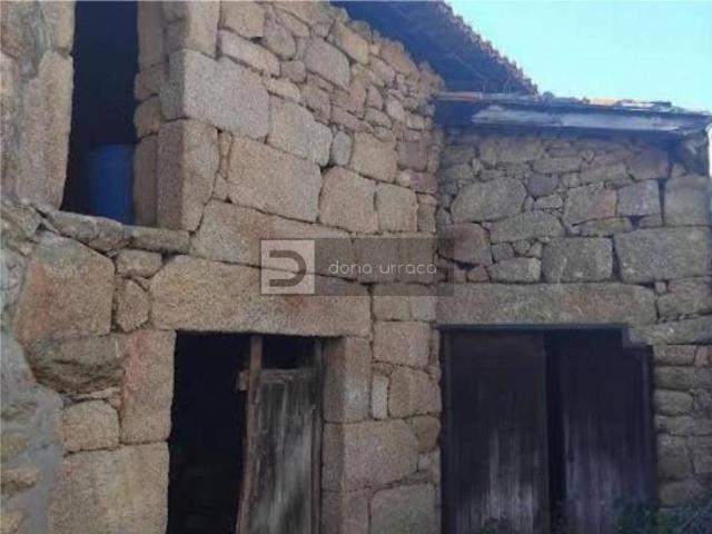 Casa en venta en San Cibrao Das Viñas, Ourense