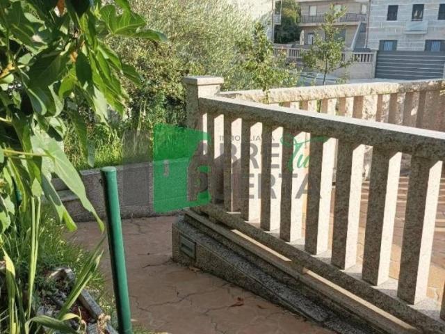 Casa en venta en Ourense, Galicia