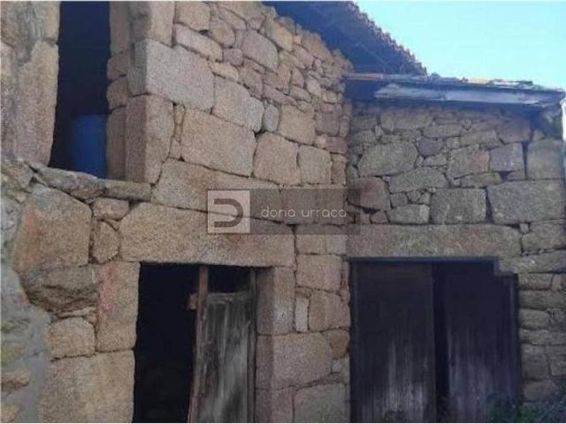 Casa en venta en Ourense, Galicia