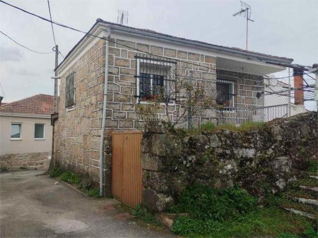 Casa en venta en San Cibrao das Viñas, Ourense