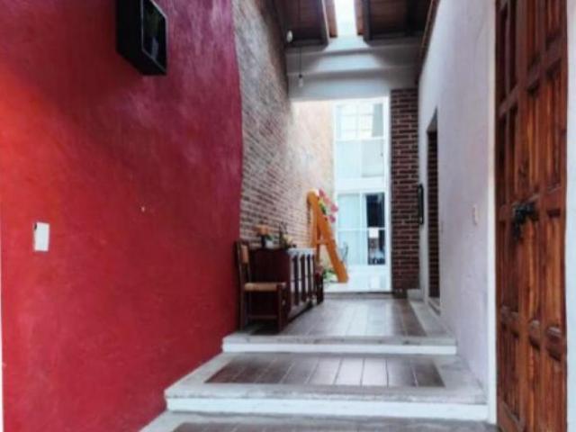 CASA EN VENTA, EN SAN CRISTÓBAL DE LAS CASAS