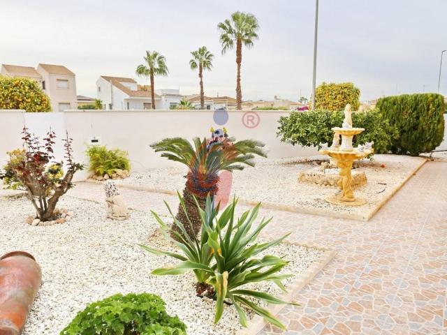 Casa en venta en el Baix Segura / La Vega Baja, Valencia