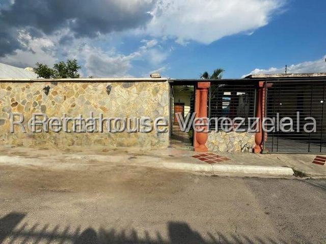 Casa en venta en Girardot, Aragua