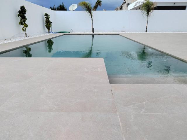 Casa en venta en San Juan De Alicante, Platja de Mutxavista