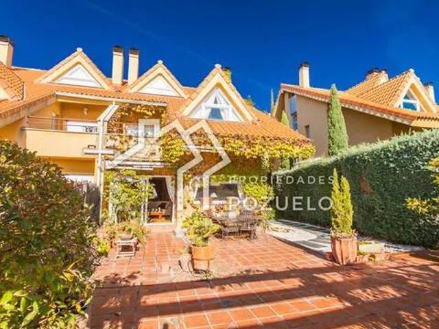 Casa en venta en San Lorenzo De El Escorial, Madrid