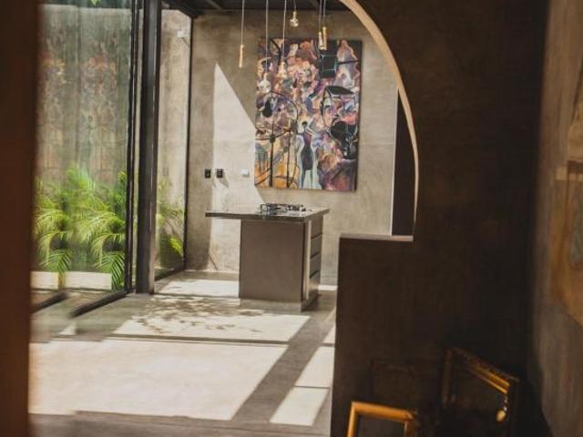 CASA EN VENTA REMODELADA EN EL CENTRO