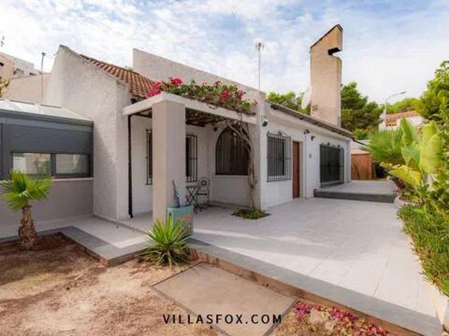 Casa en venta en Urbanización Ciudad de las Telecomunicaciones, el Baix Segura / La Vega Baja