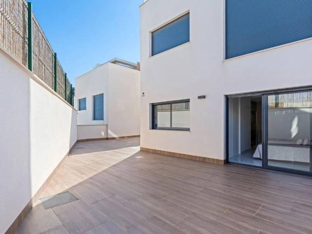 Casa en venta en San Miguel De Salinas, Las Escalericas