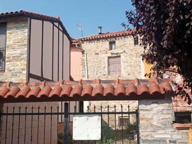 Casa en venta en San Pedro Manrique, Castilla y León
