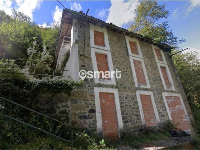 Casa en venta en San Roque De Riomiera, Cantabria