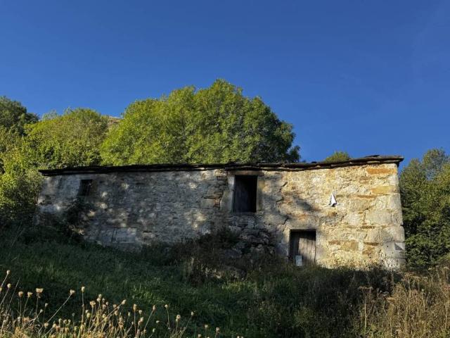 Casa en venta en San Roque De Riomiera, Cantabria