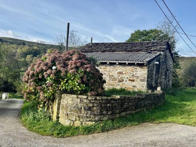 Casa en venta en San Roque De Riomiera, Cantabria