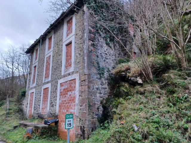 Casa en venta en San Roque De Riomiera, Cantabria