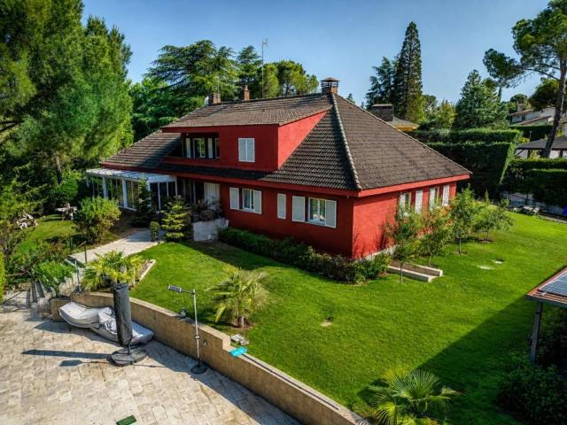 Casa en venta en San Sebastián De Los Reyes, Madrid