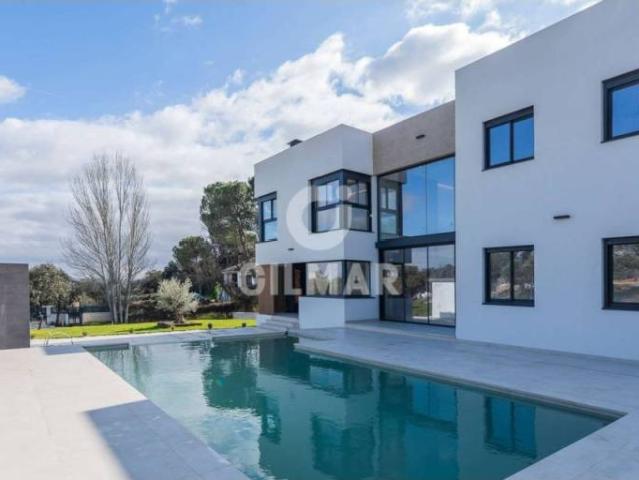 Casa en venta en San Sebastián De Los Reyes, Madrid