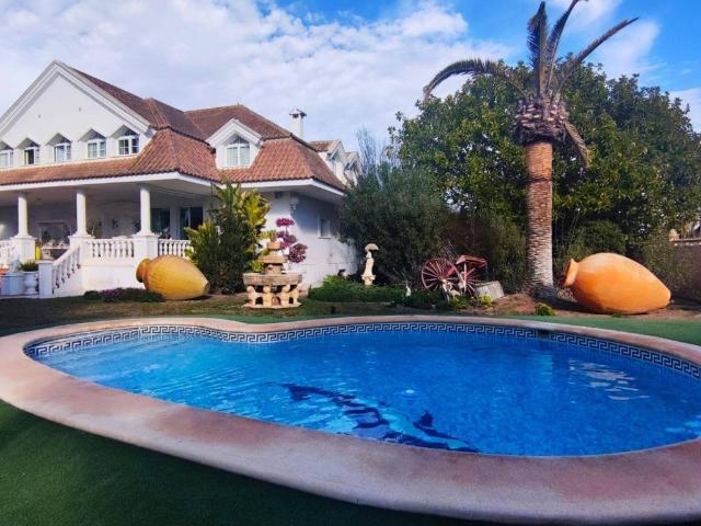 Casa en venta en San Vicente Del Raspeig