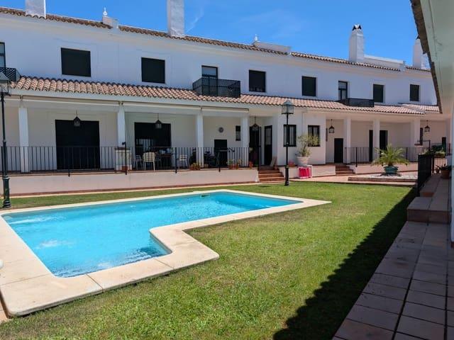 Casa en venta en Sanlúcar La Mayor, Andalucía