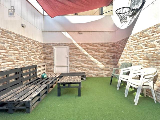 Casa en venta en Sant Boi De Llobregat, Barri Centre