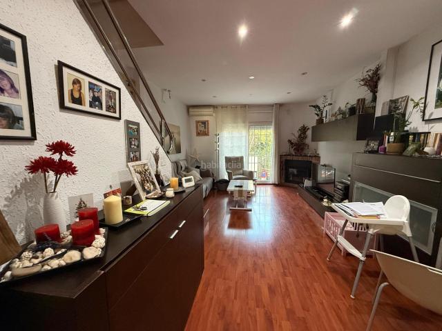 Casa en venta en Barri Centre, Sant Boi De Llobregat