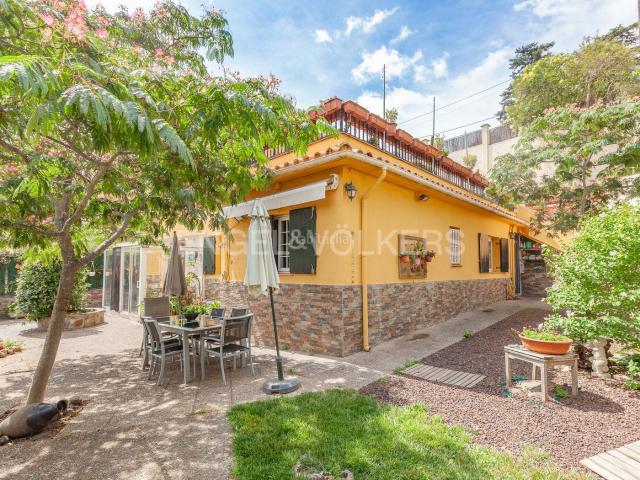 Casa en venta en Sant Cugat Del Vallès, la Floresta
