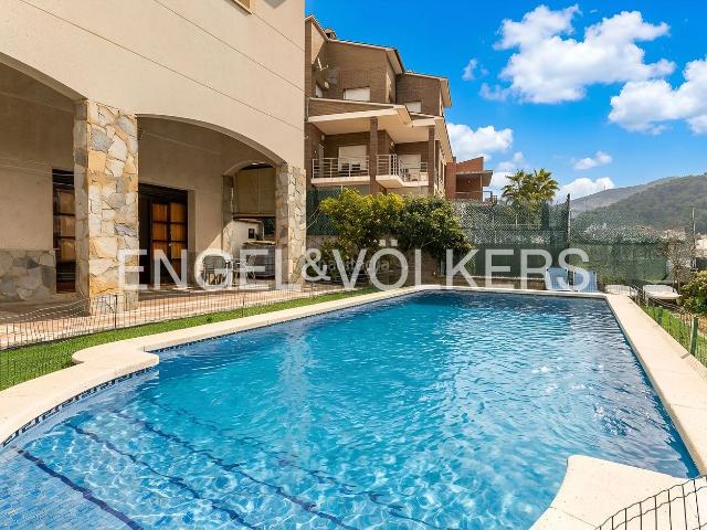 Casa en venta en Sant Fost de Campsentelles, Barcelona