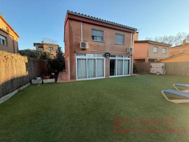 Casa en venta en Sant Gregori, Girona