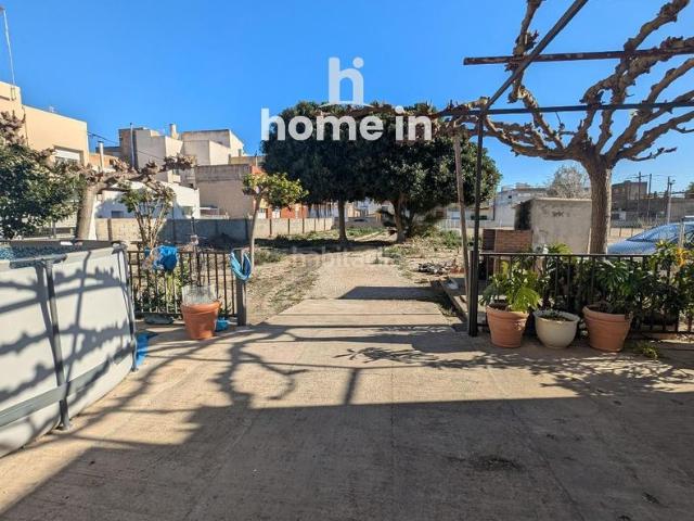 Casa en venta en els Muntells, Montsià