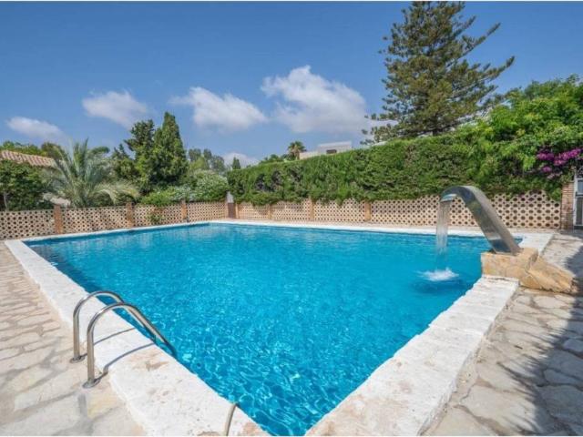 Casa en venta en La Font, l'Alacantí