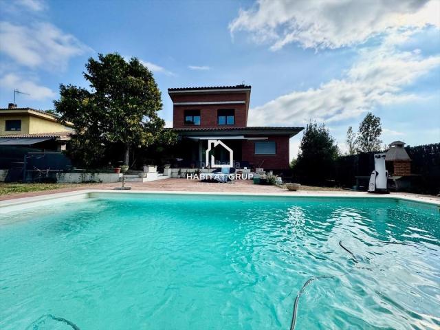 Casa en venta en Sant Julià De Ramis, Girona